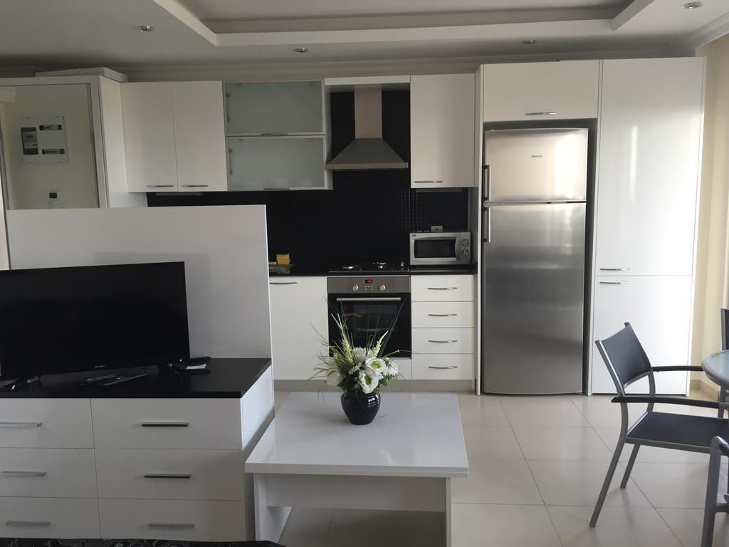 شقة Sea View Studio In Orion Garden أفسالاّر الغرفة الصورة